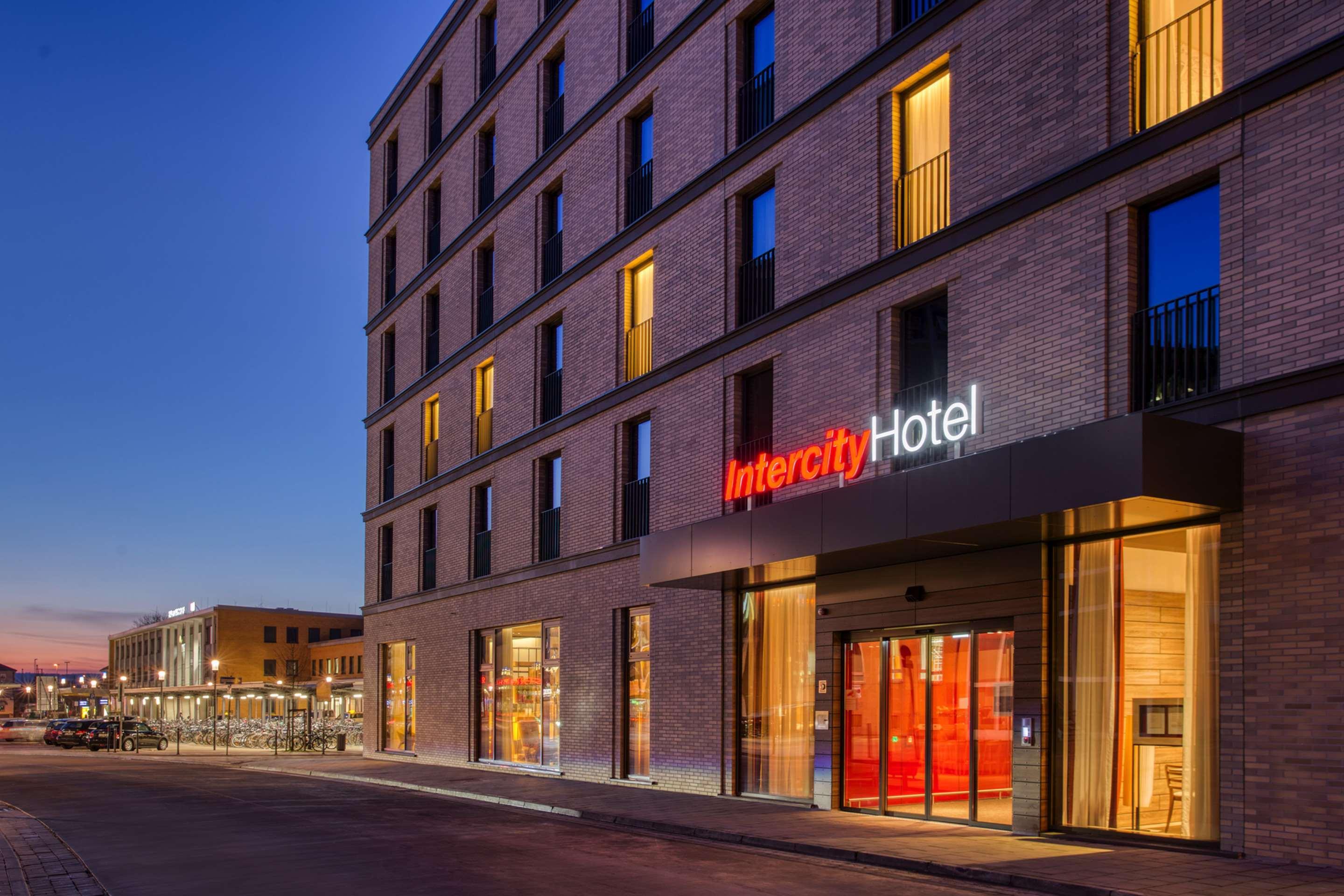 Intercityhotel Hildesheim Exterior photo